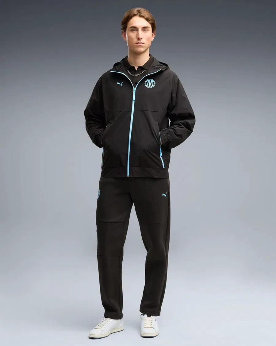 Veste et pantalon tissés PUMATECH OM noirs portés
